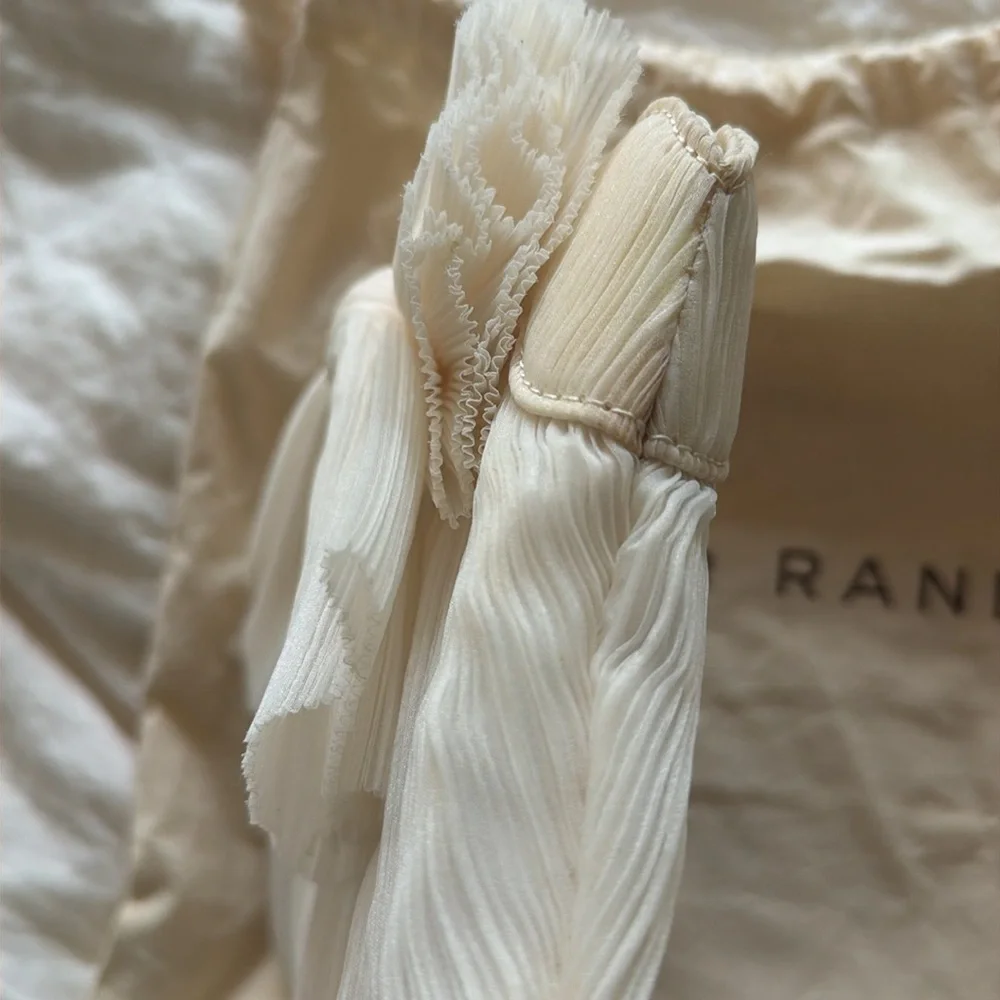 Rayne Pearl Bow Clutch